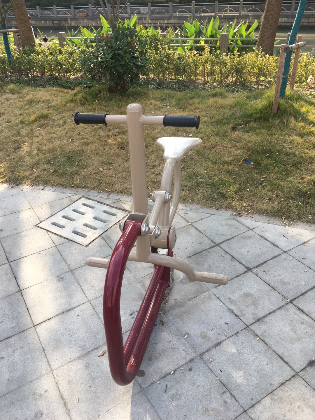 騎馬機(jī) 騎馬機(jī)