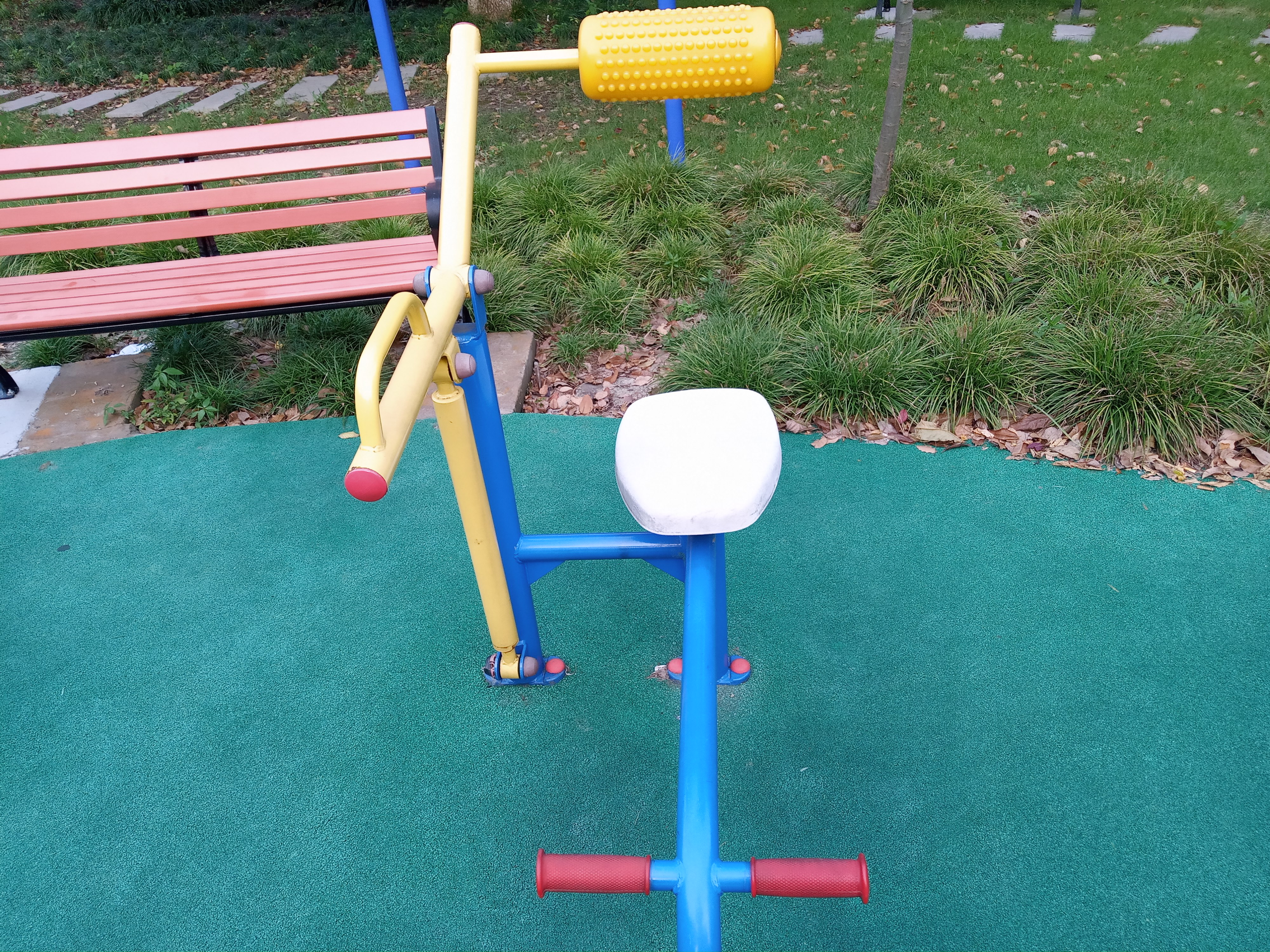 腹背鍛煉器 腹背鍛煉器