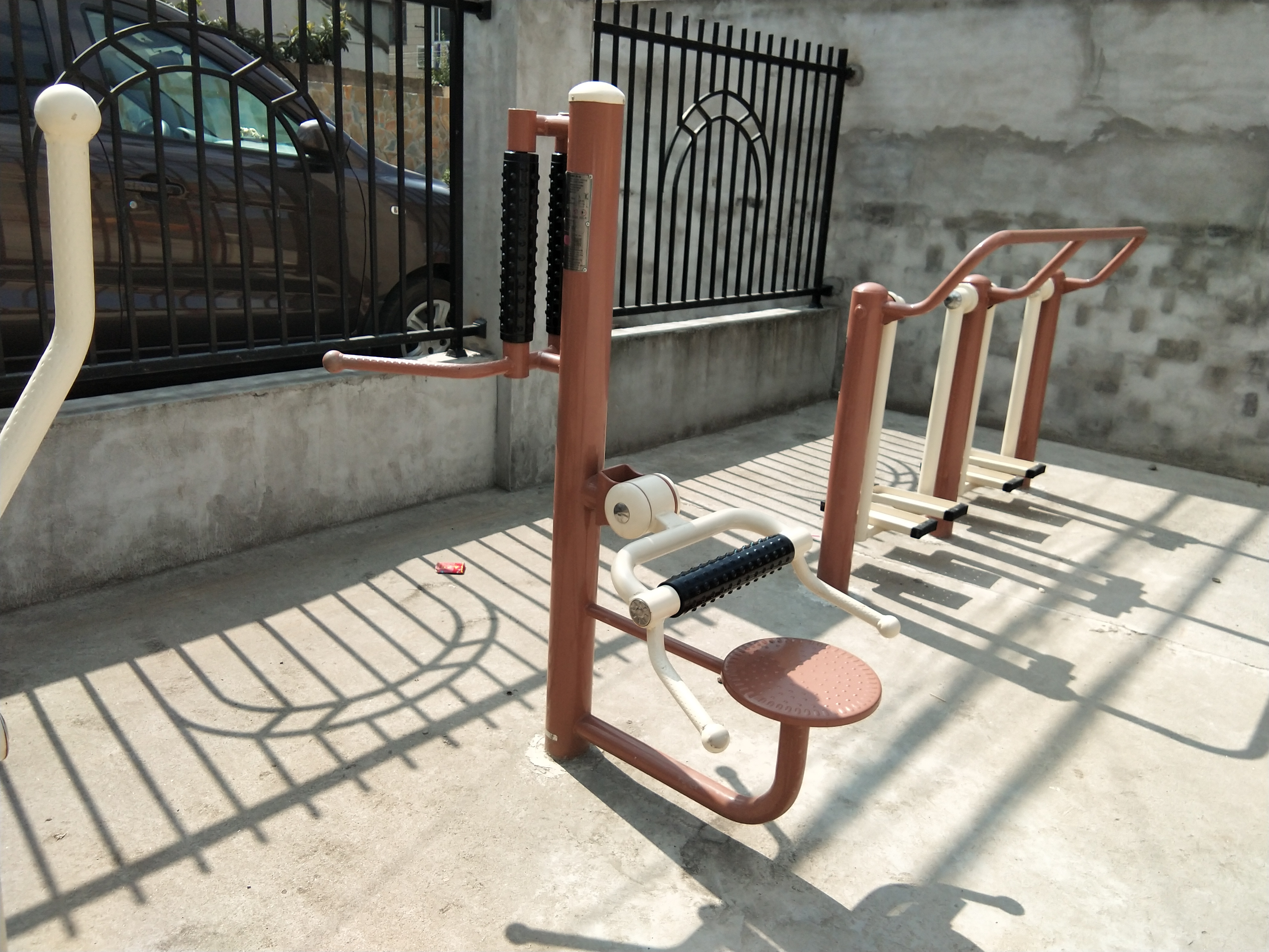 腰背按摩器 腰背按摩器