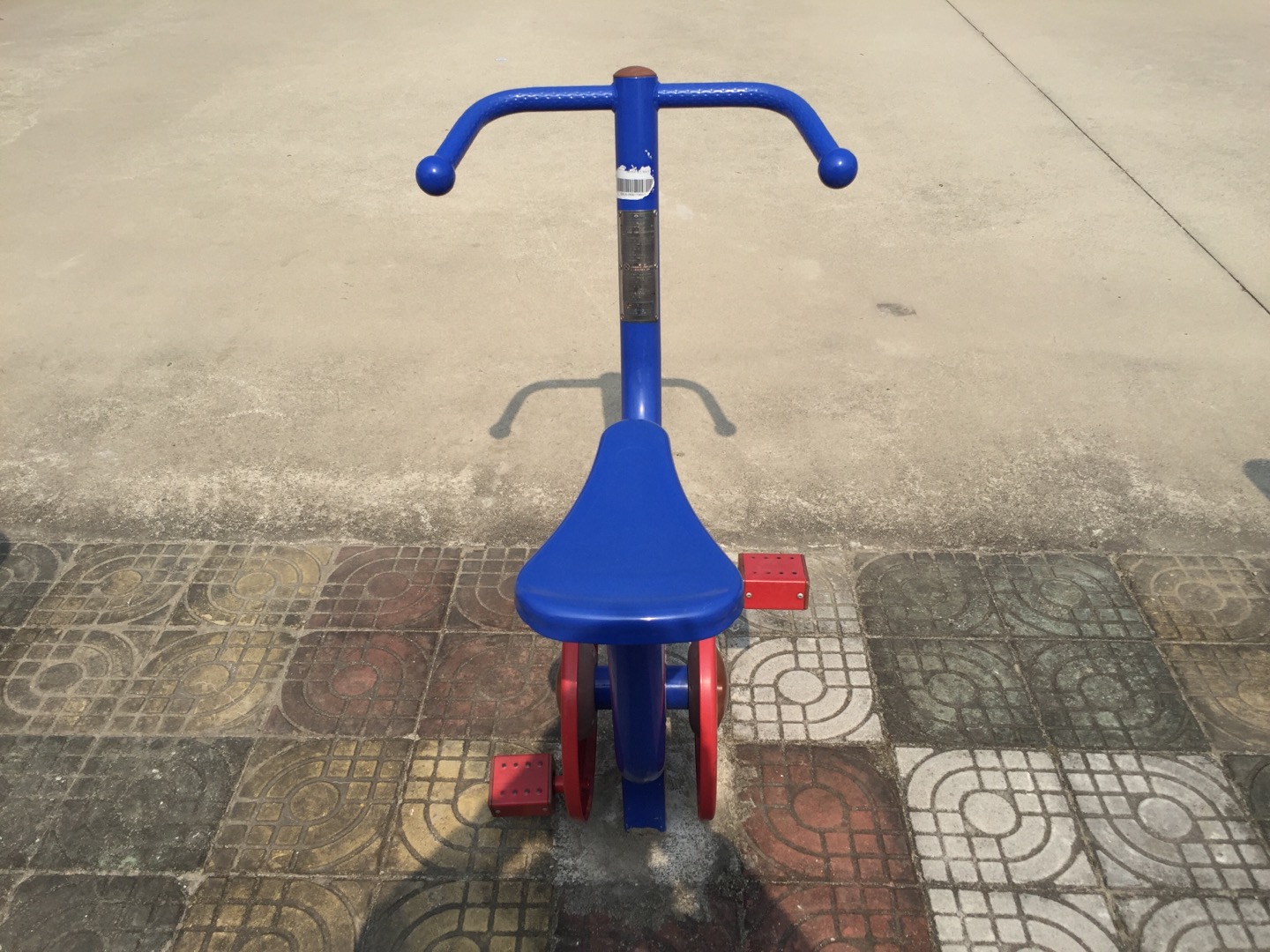 直立健身車(chē)