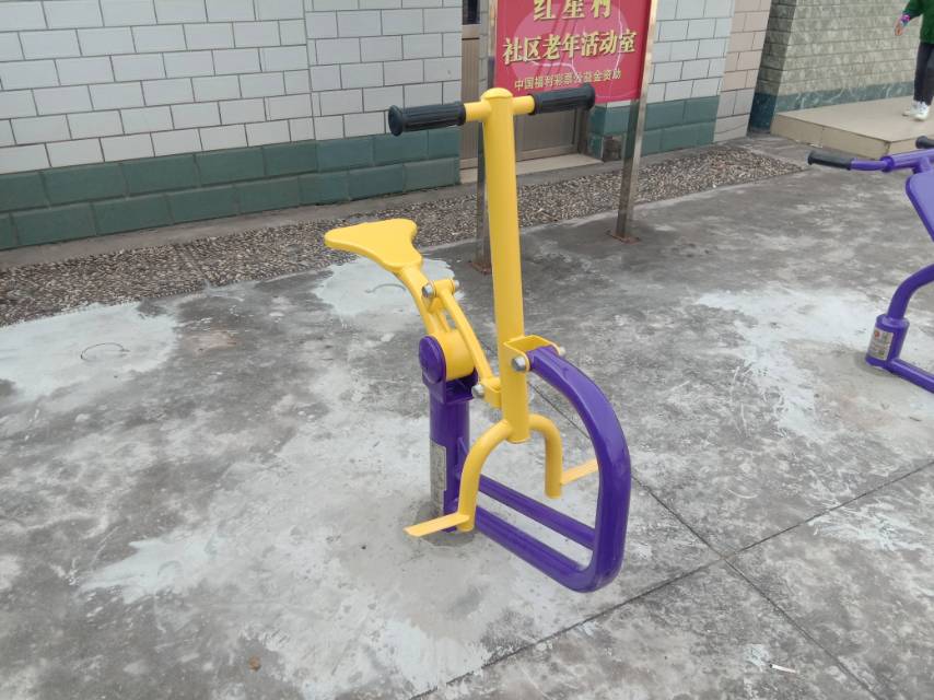 健騎機(jī) 健騎機(jī)