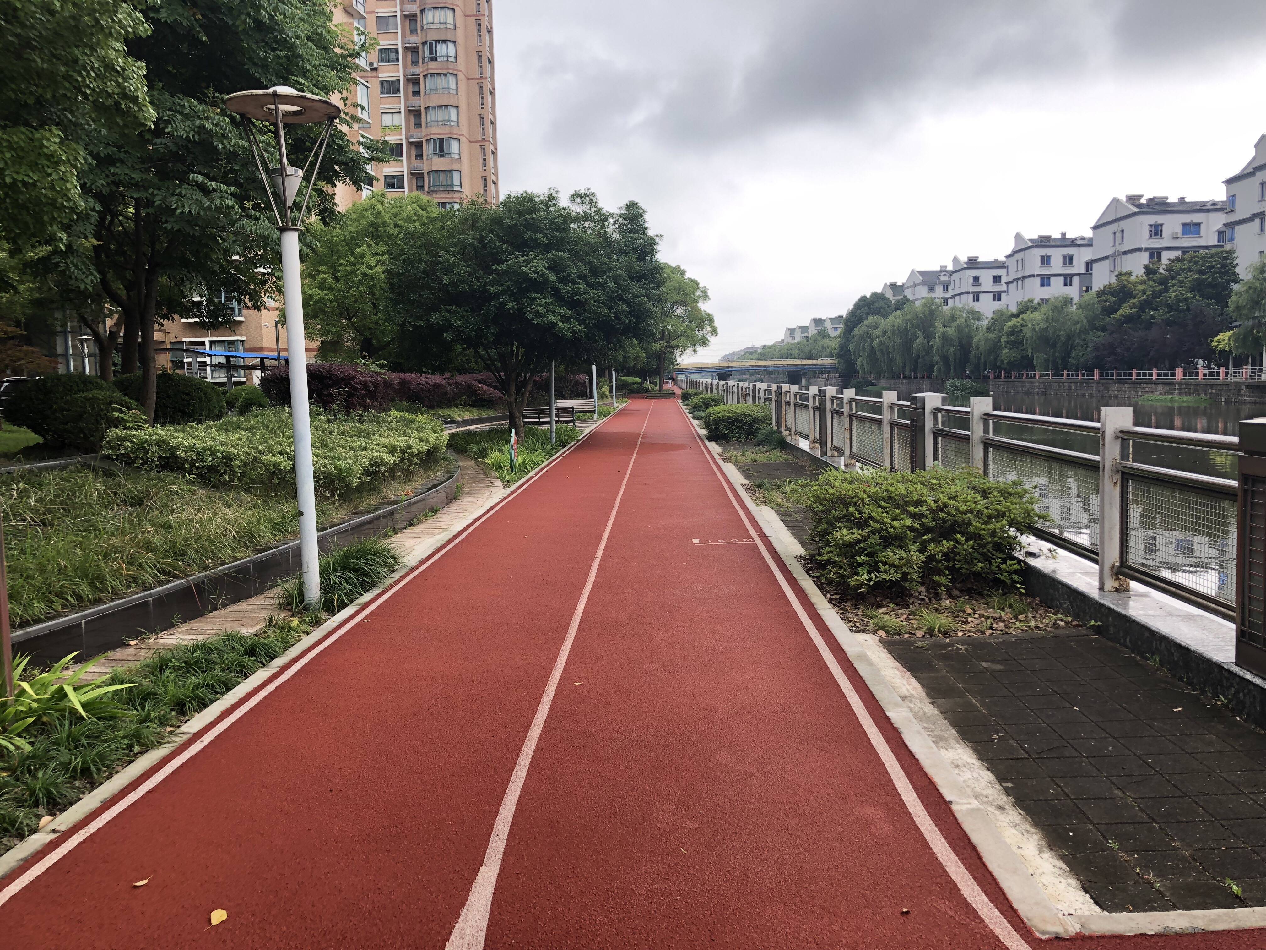 正陽一居市民健身步道