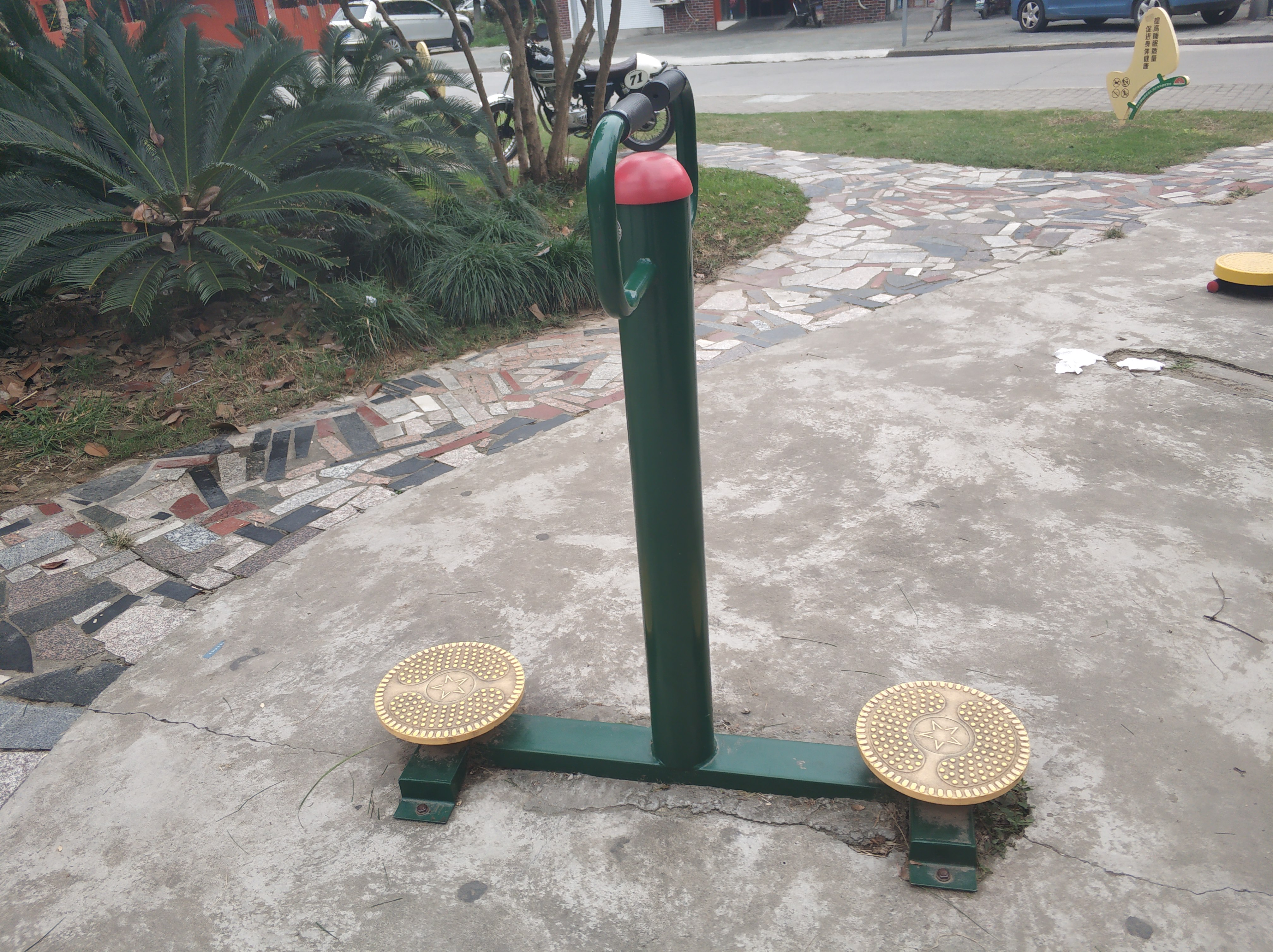 三人轉(zhuǎn)腰器 三人轉(zhuǎn)腰器