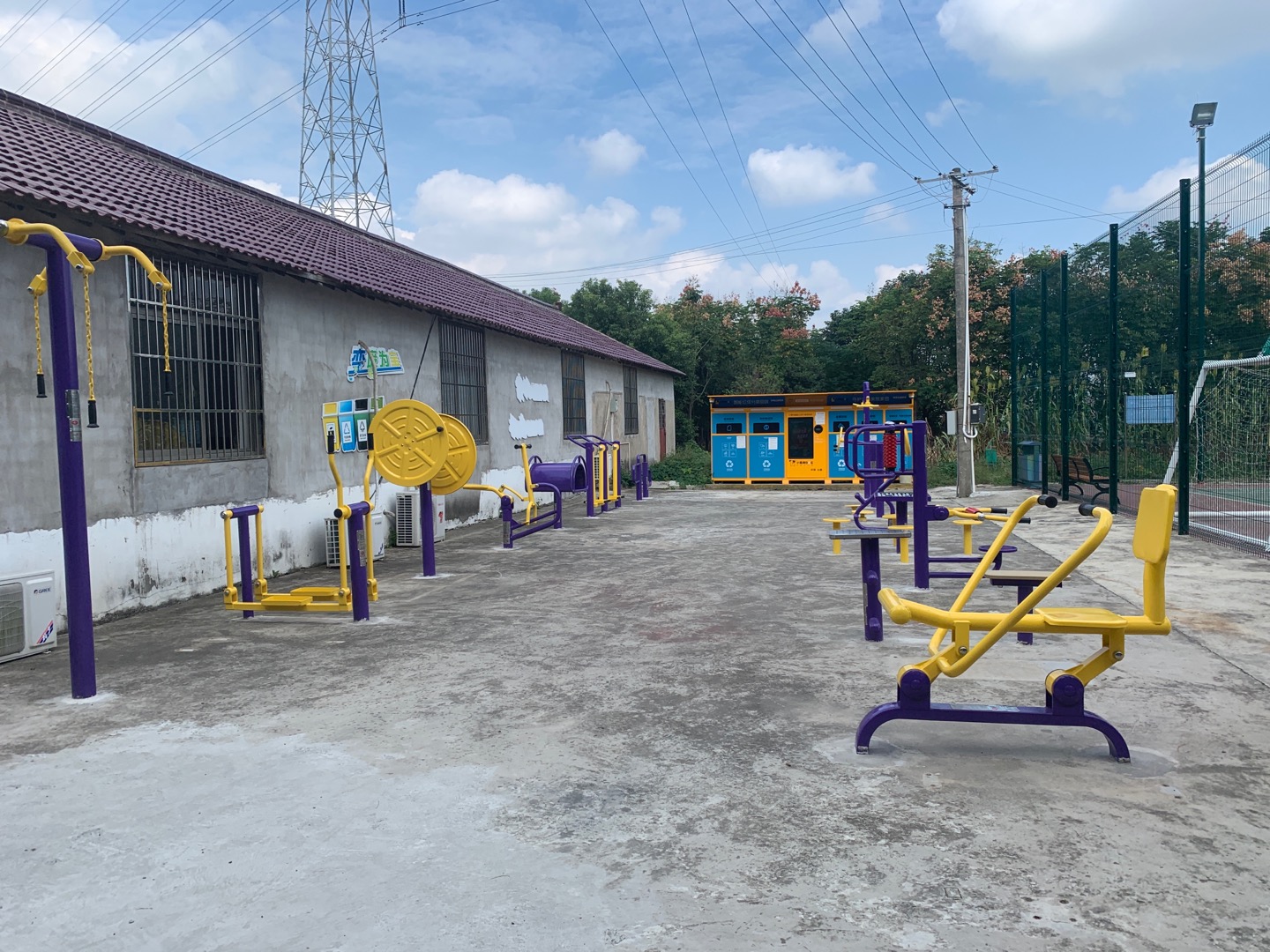 新河鎮(zhèn)新梅村健身點(diǎn)