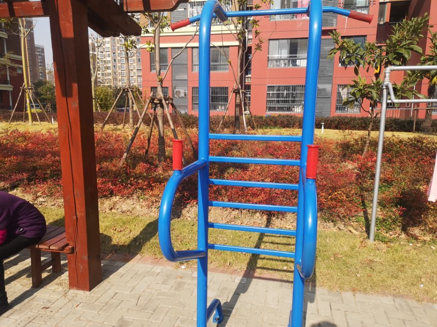 多功能訓(xùn)練器