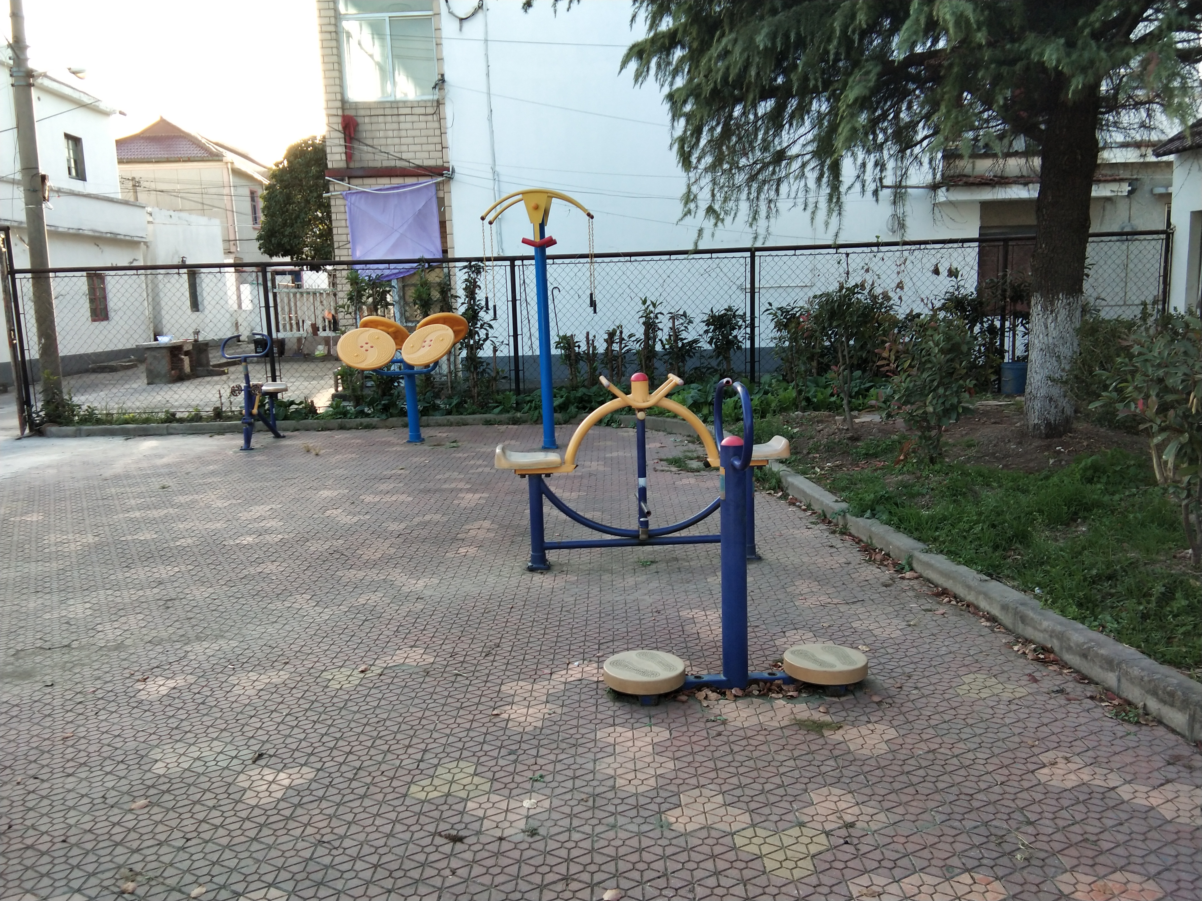 勤儉村1隊健身點