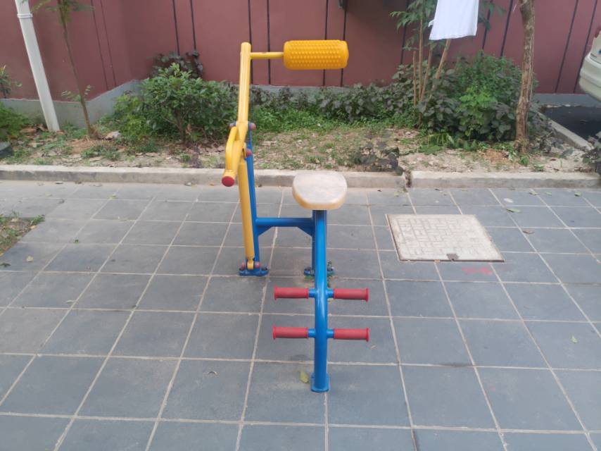 腹背鍛煉器 腹背鍛煉器