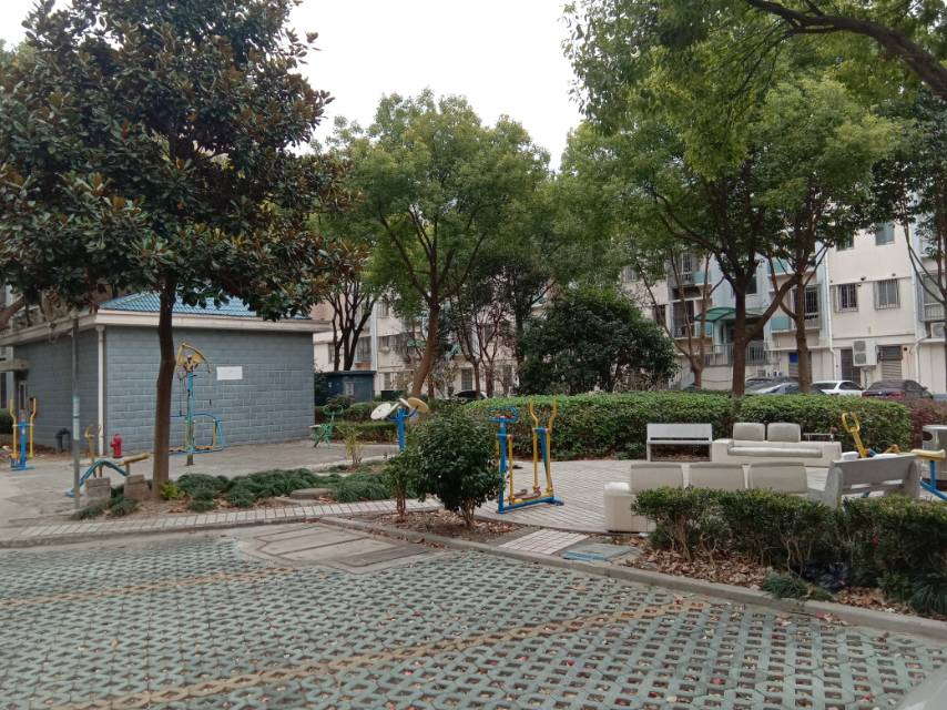 界龍陽光苑（1152）健身點(diǎn)