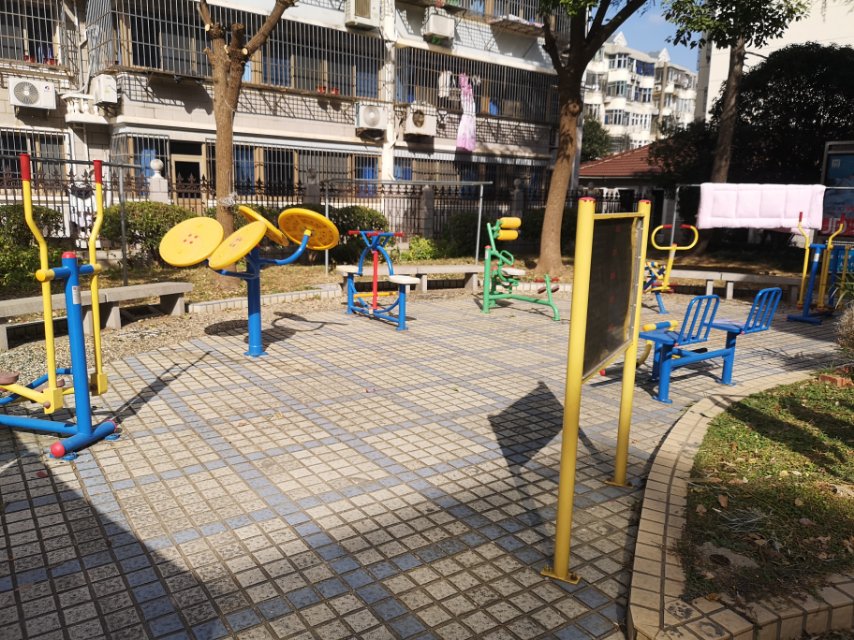 新德路602弄健身點