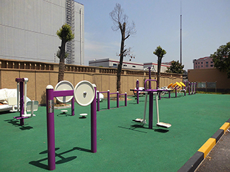 申莘三村24號(hào)旁健身點(diǎn)