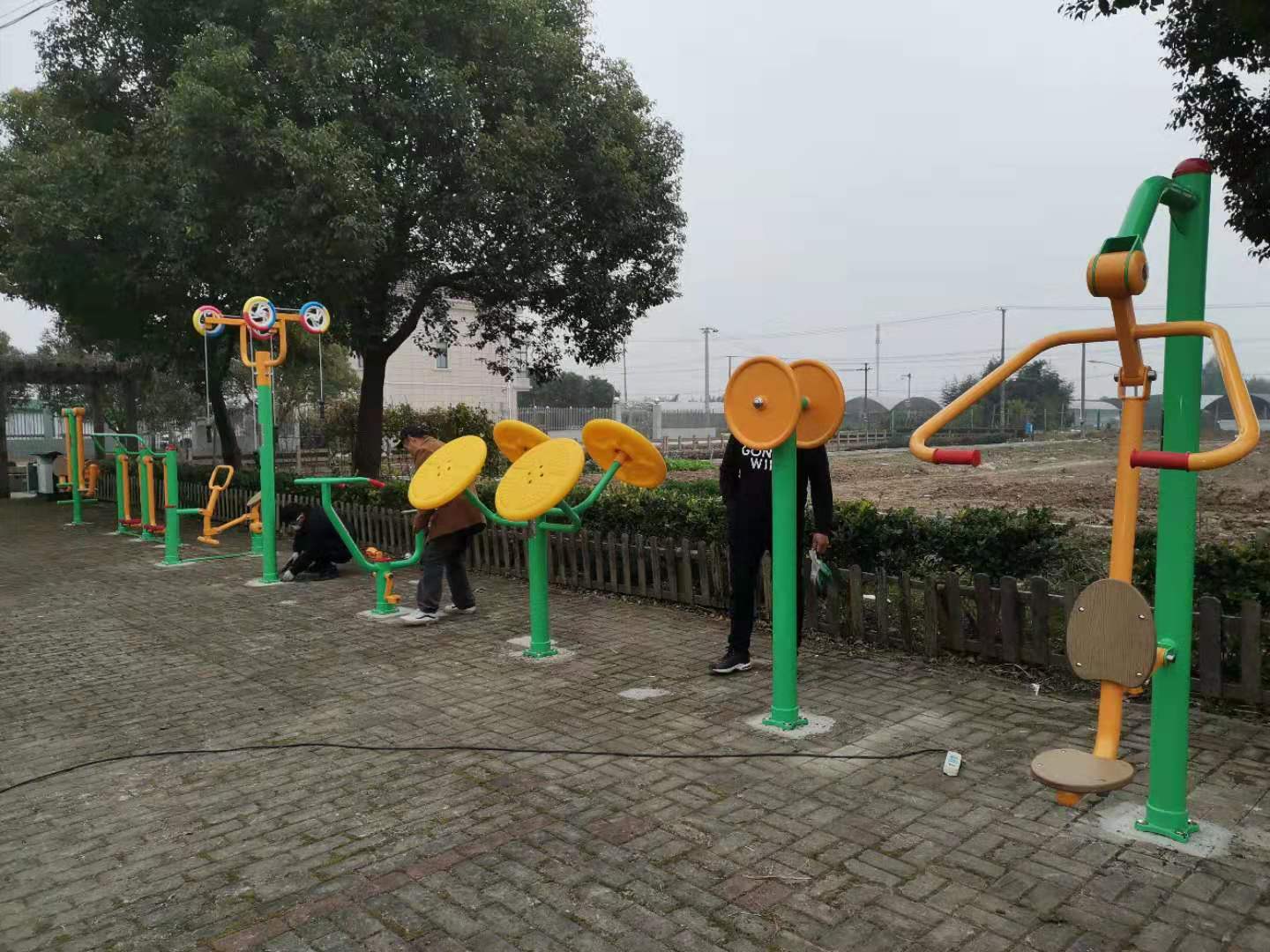 旗桿村十三組健身點