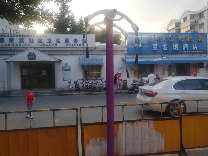 上肢牽引器(兩站位) 上肢牽引器(兩站位)