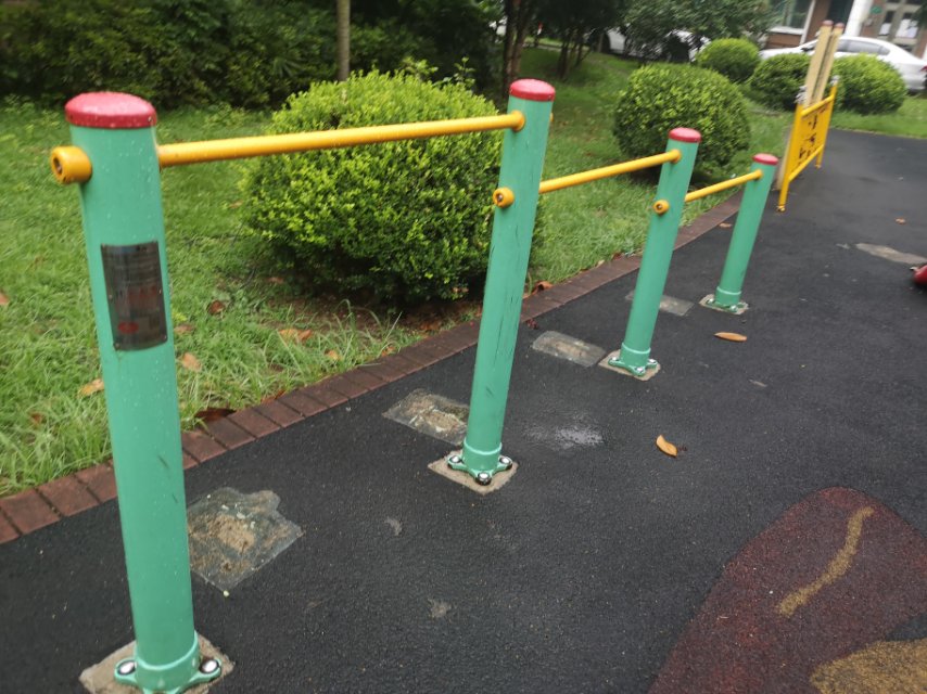 多聯(lián)壓腿架 多聯(lián)壓腿架