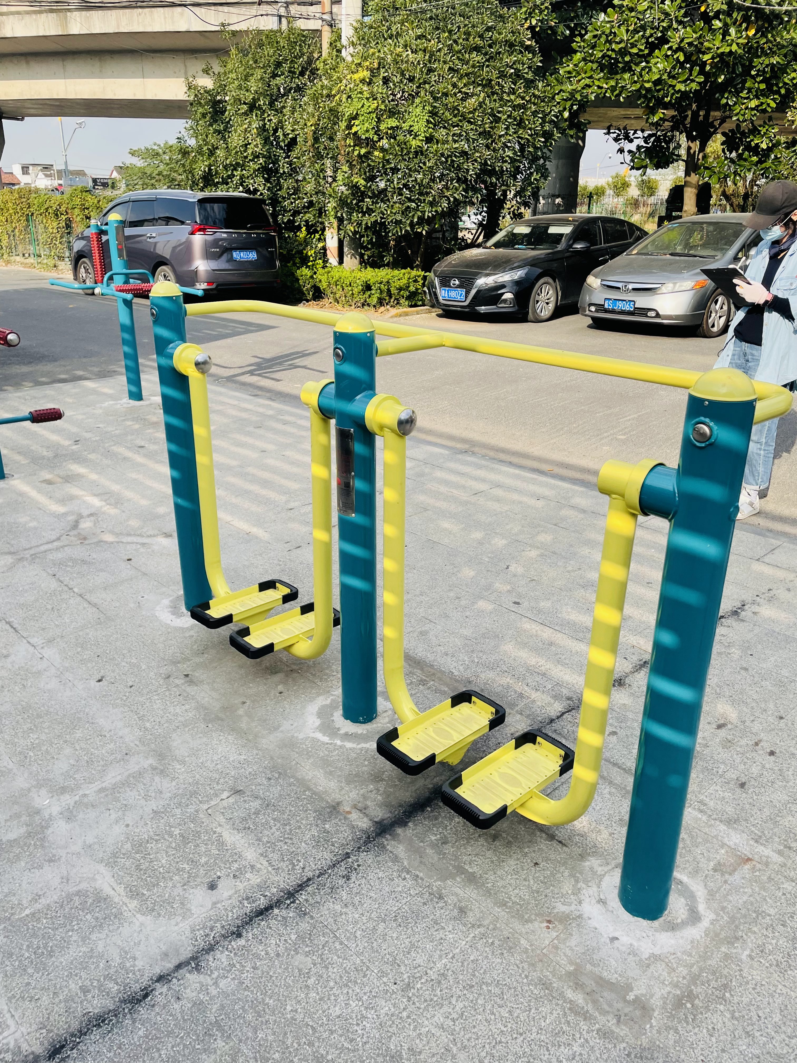 二位智能太空漫步機(jī)