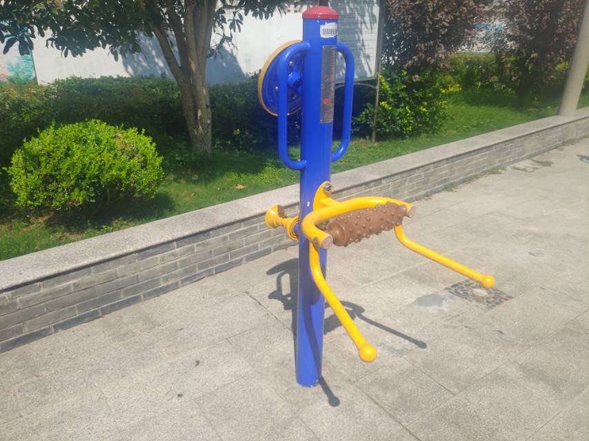 多功能鍛煉器 多功能鍛煉器