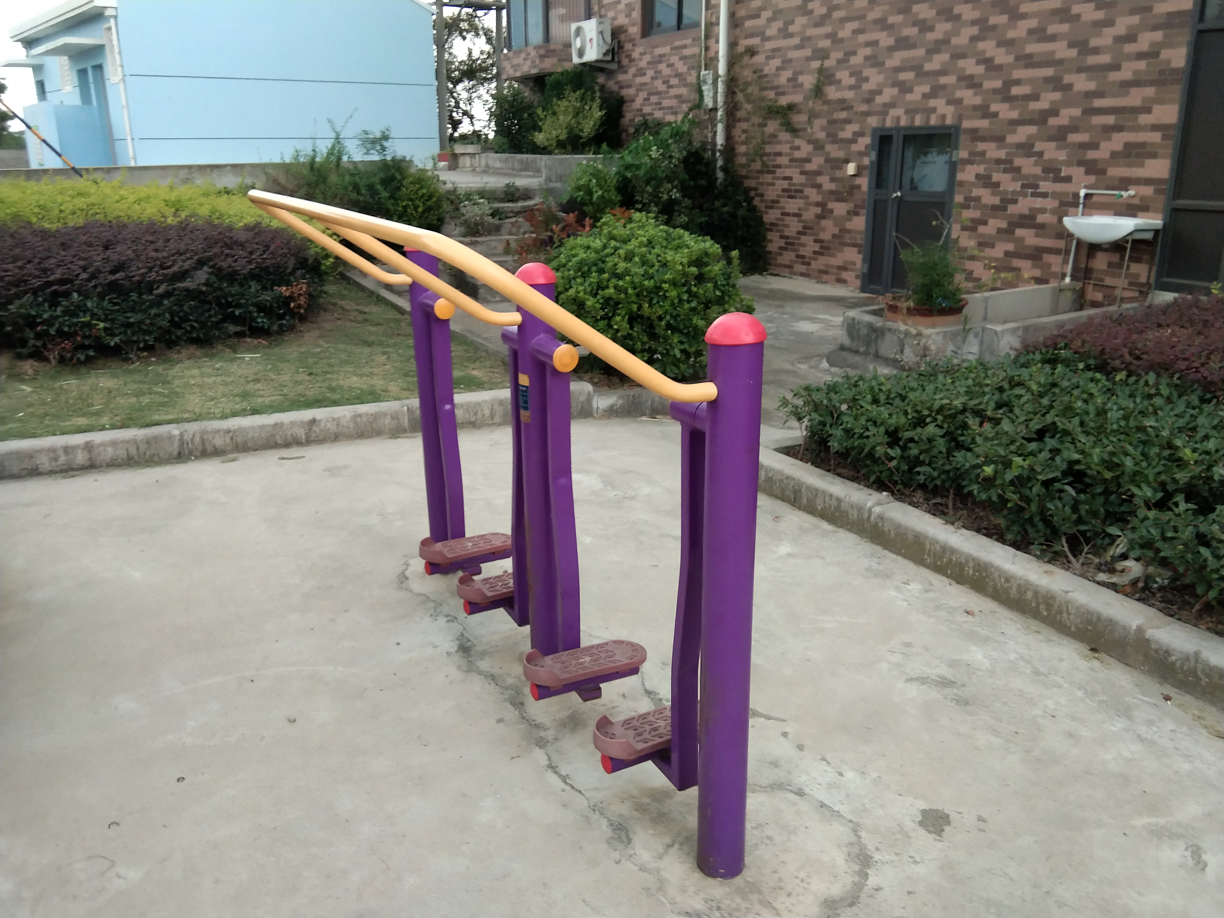 太空漫步器 太空漫步器