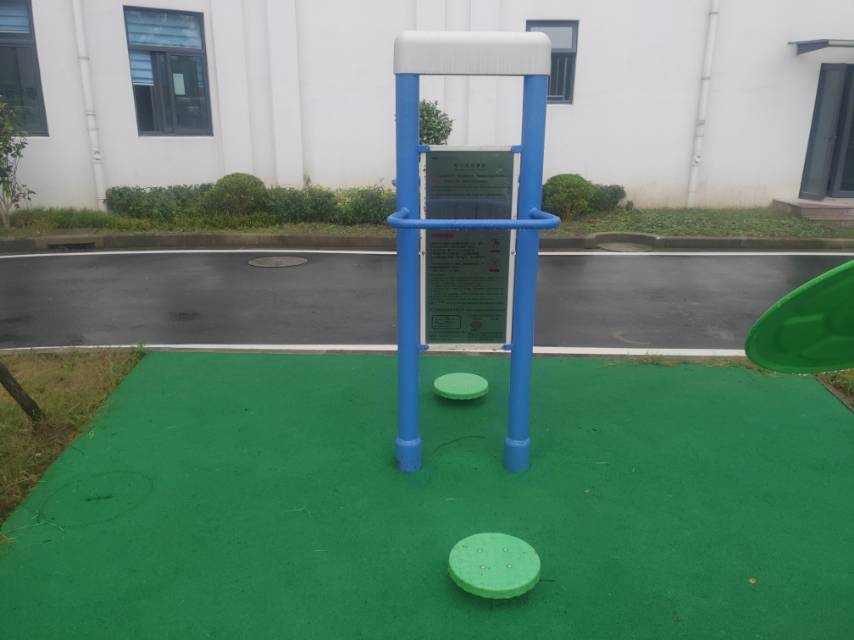 雙立柱扭腰器 雙立柱扭腰器