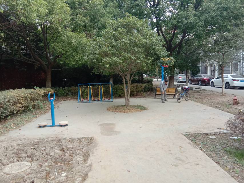 愛(ài)法花園二期健身點(diǎn)