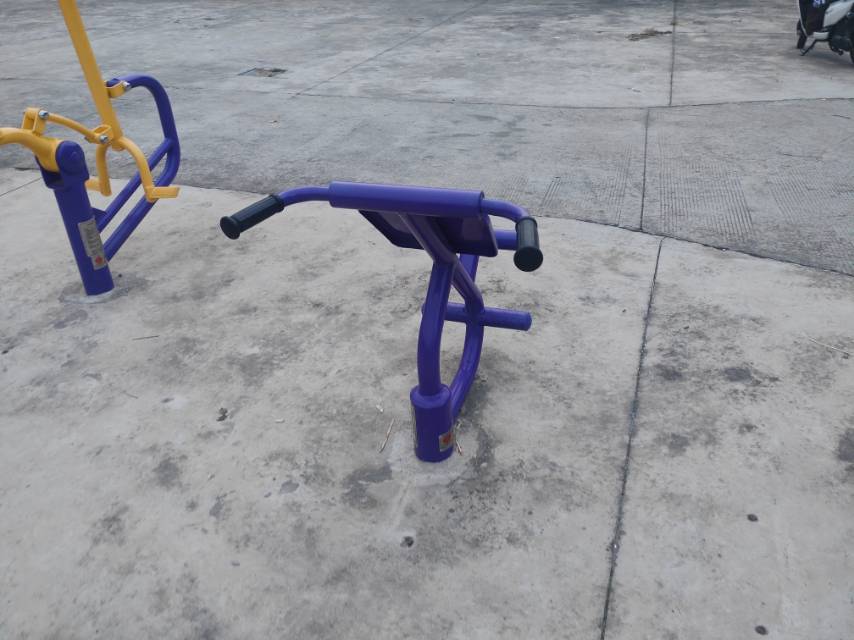 背肌訓(xùn)練器 背肌訓(xùn)練器