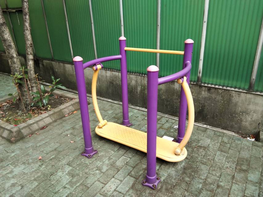 晃板健身器 晃板健身器