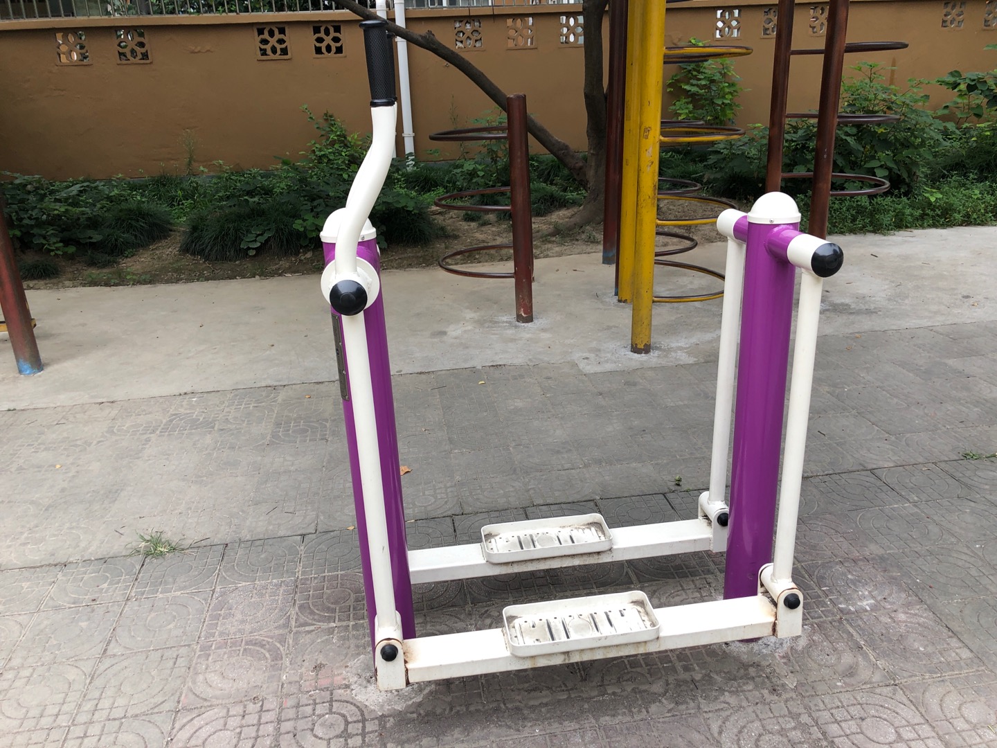 平步機(jī) 平步機(jī)