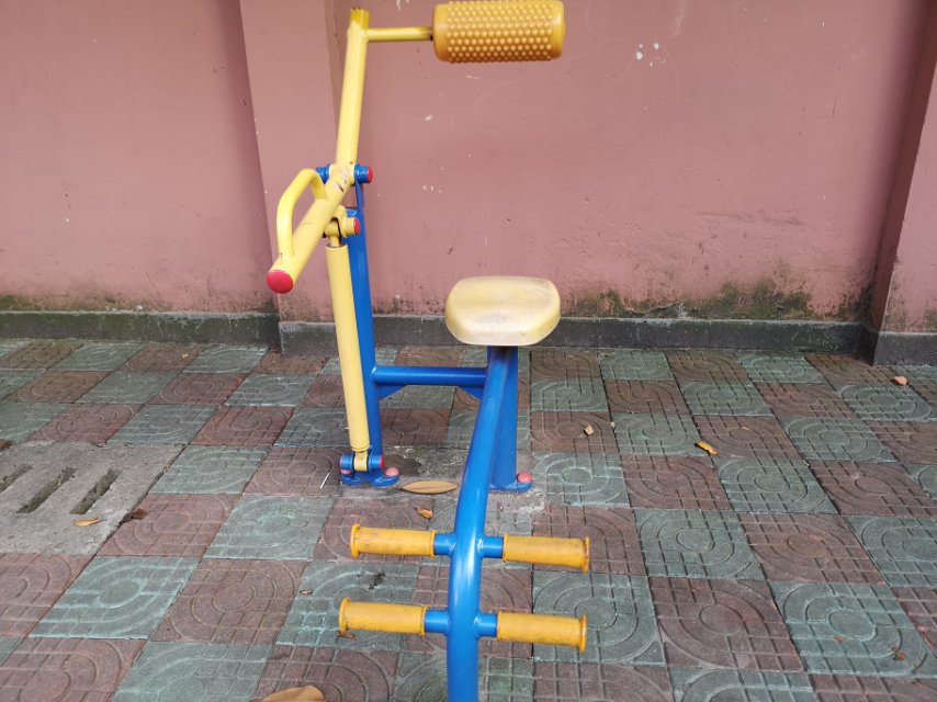 腹背鍛煉器 腹背鍛煉器