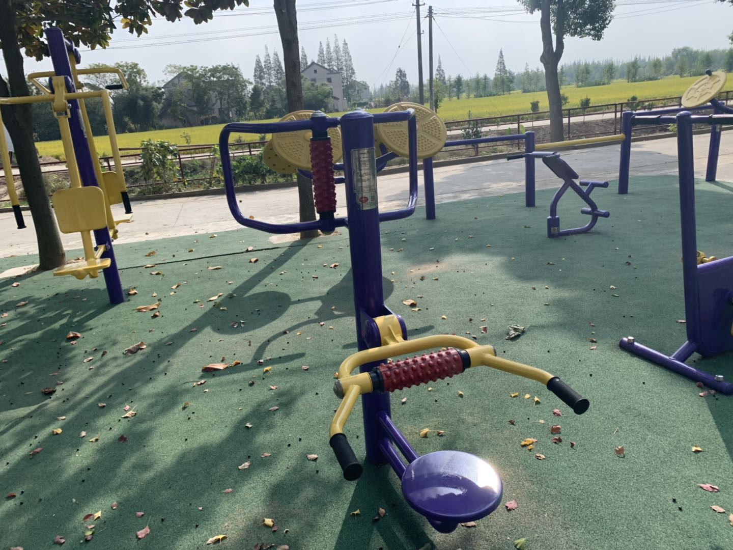 腰背按摩器 腰背按摩器