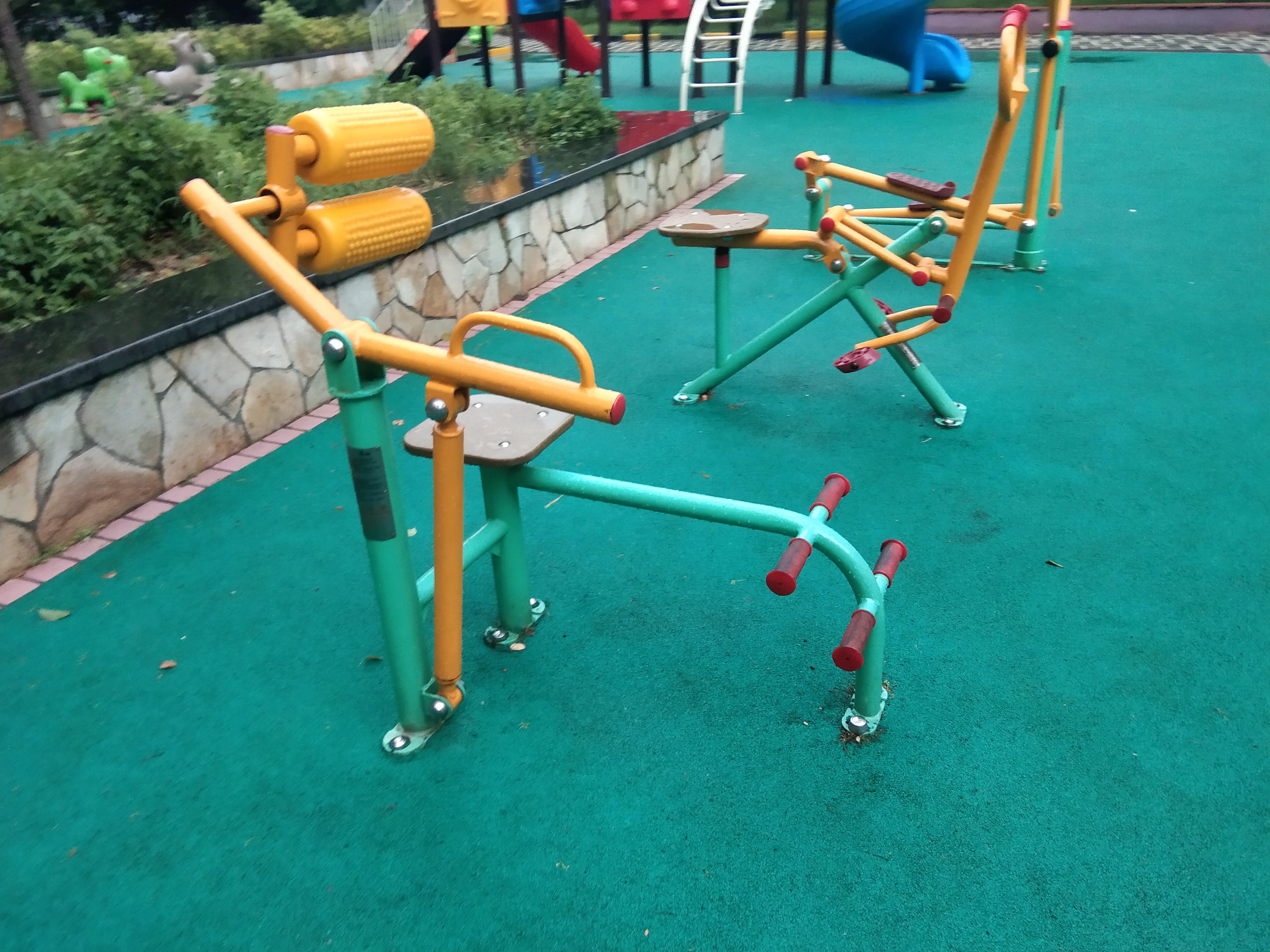 腹背鍛煉器 腹背鍛煉器