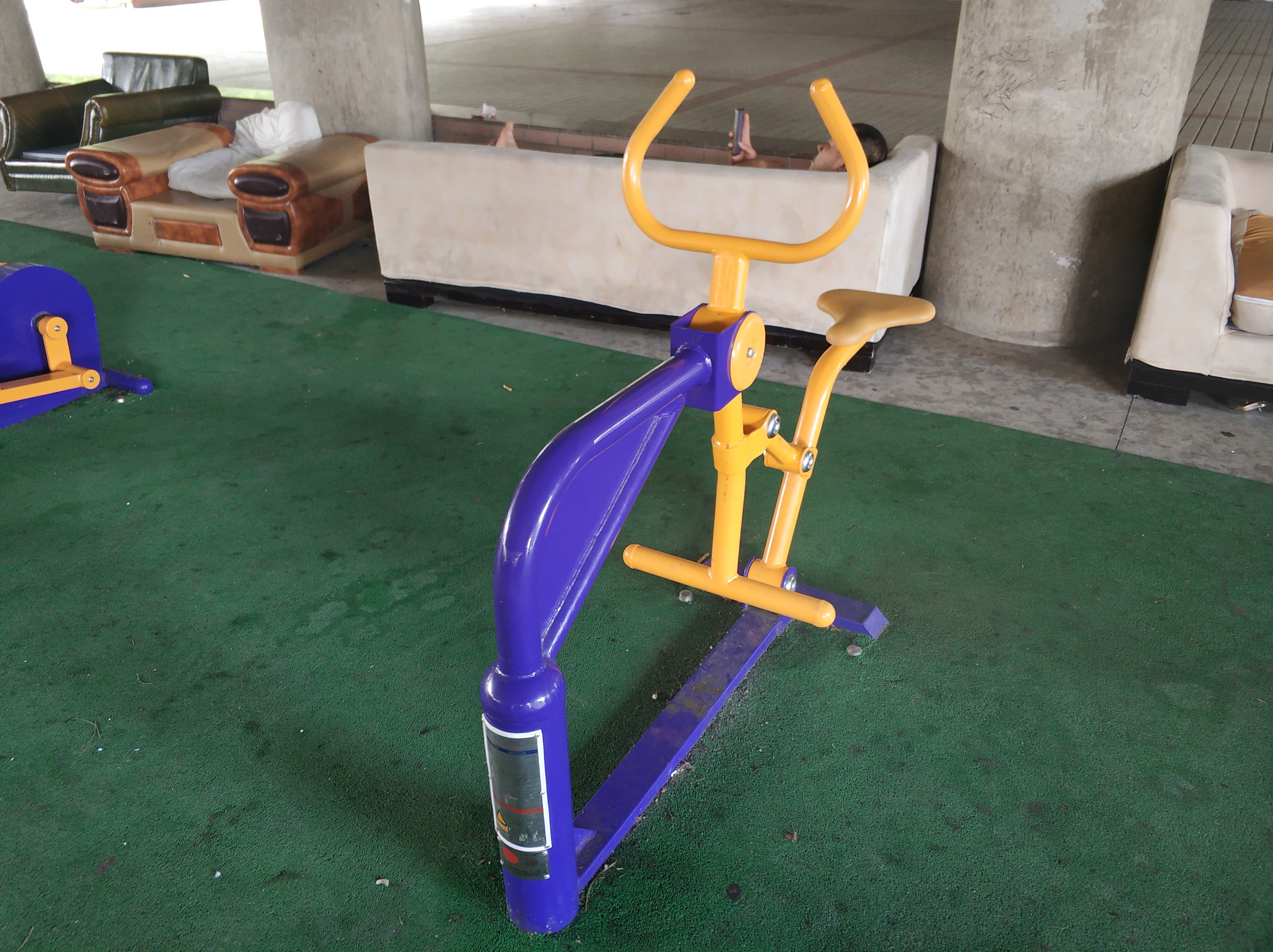 騎馬機(jī) 騎馬機(jī)