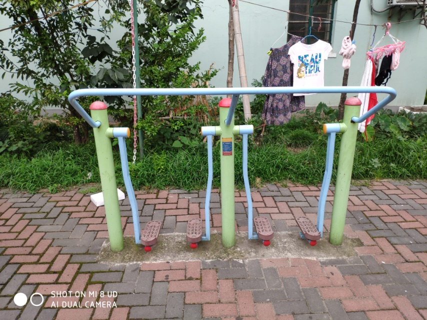 太空漫步器 太空漫步器