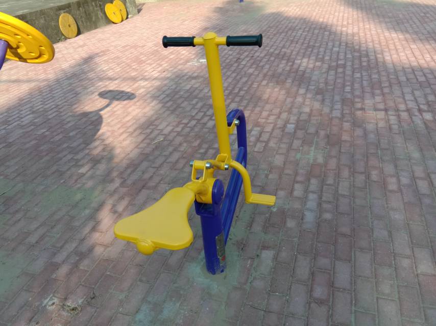 健騎機(jī) 健騎機(jī)