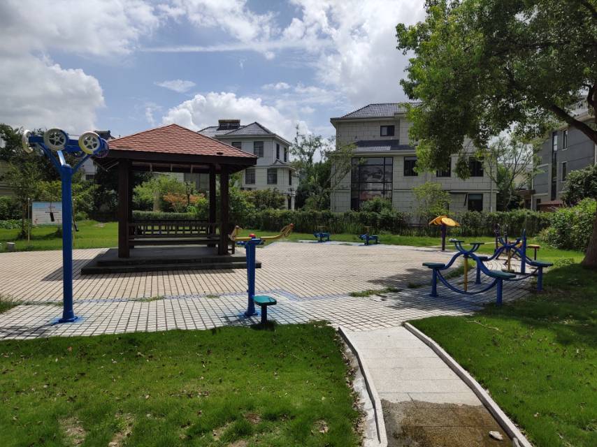 六里新家園多功能運動場