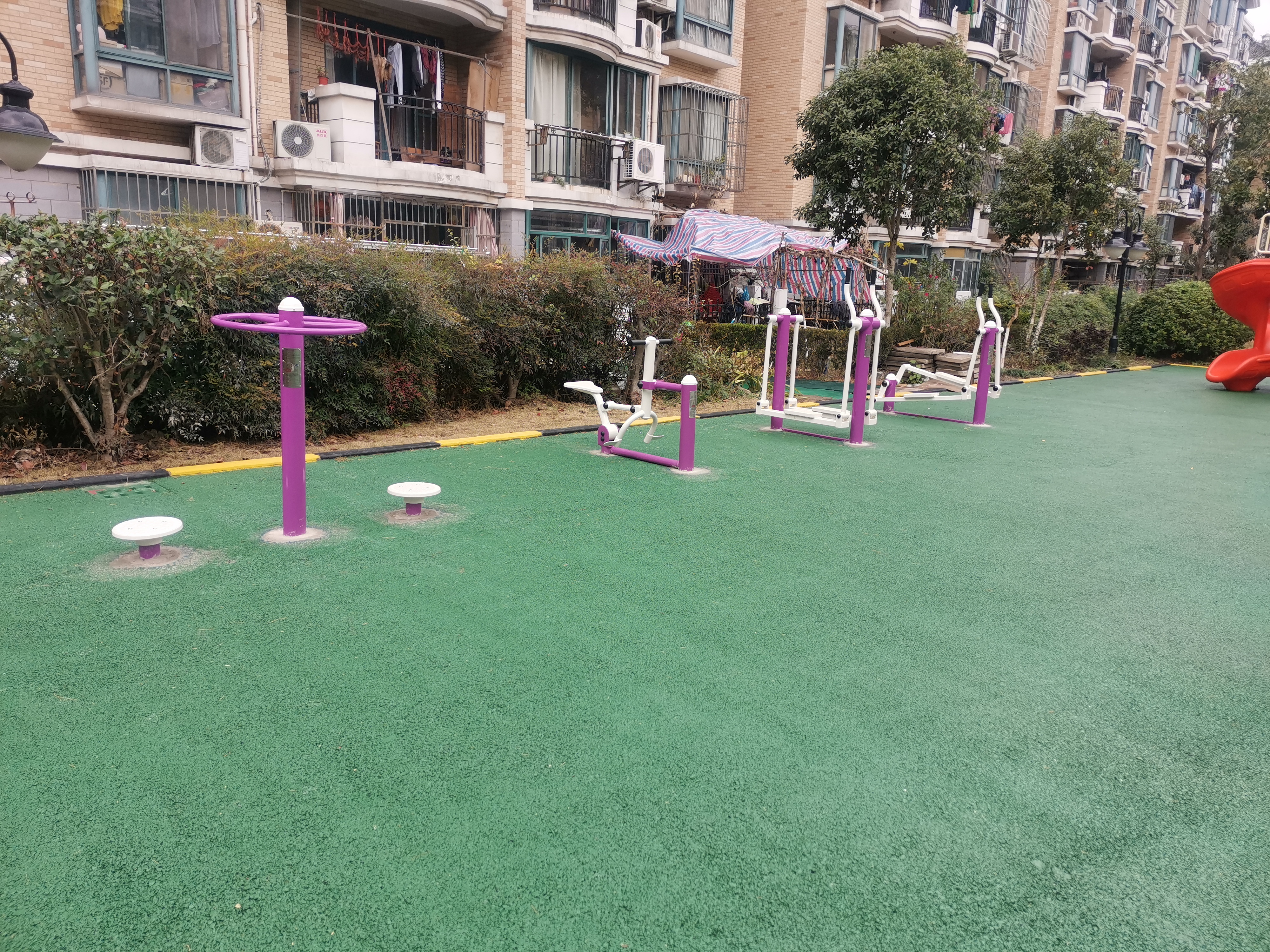 東苑新天地北區(qū)健身點