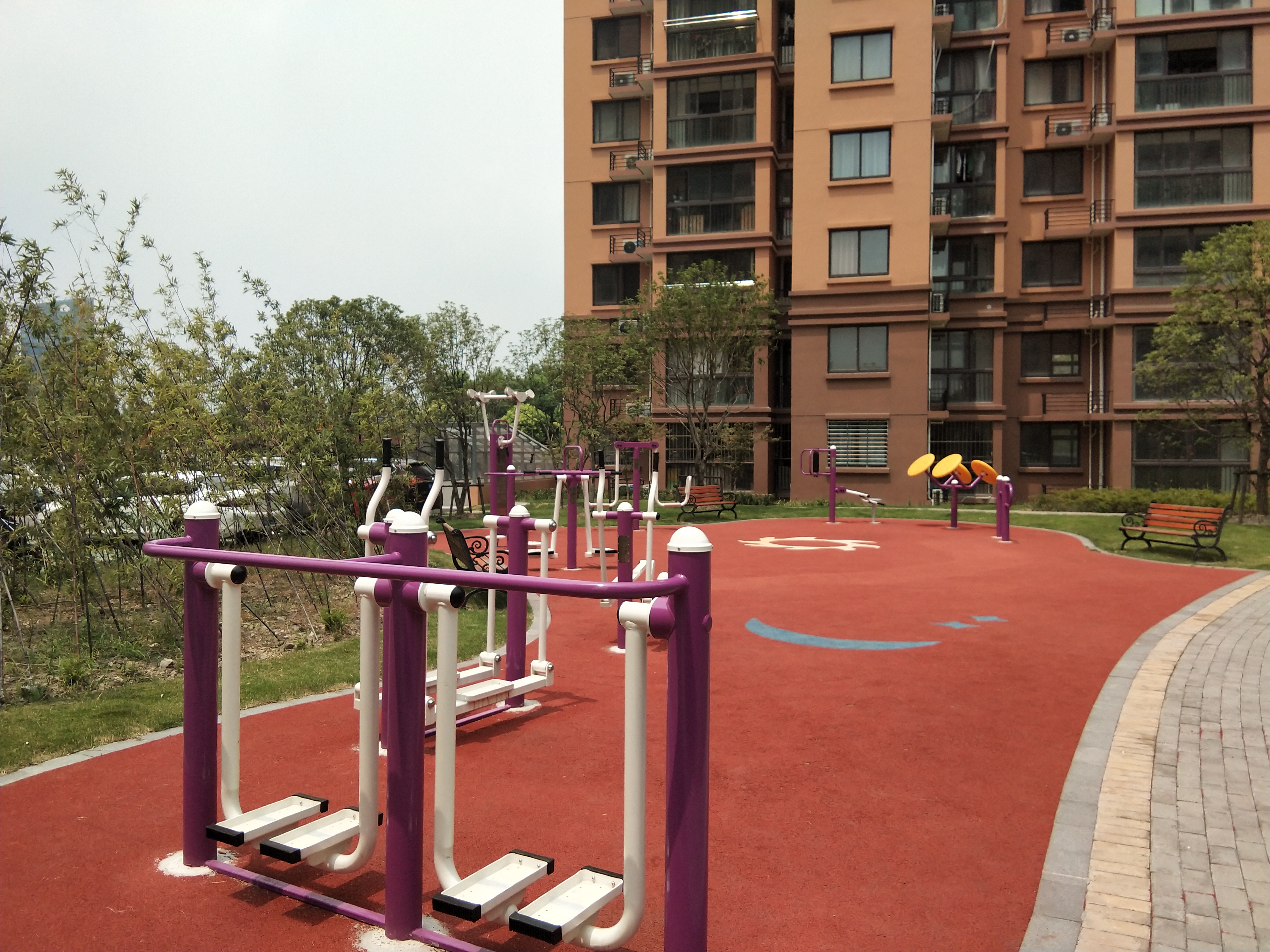 兩灣新苑健身點(diǎn)