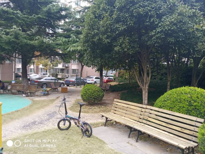 南街居委運銀公寓健身苑