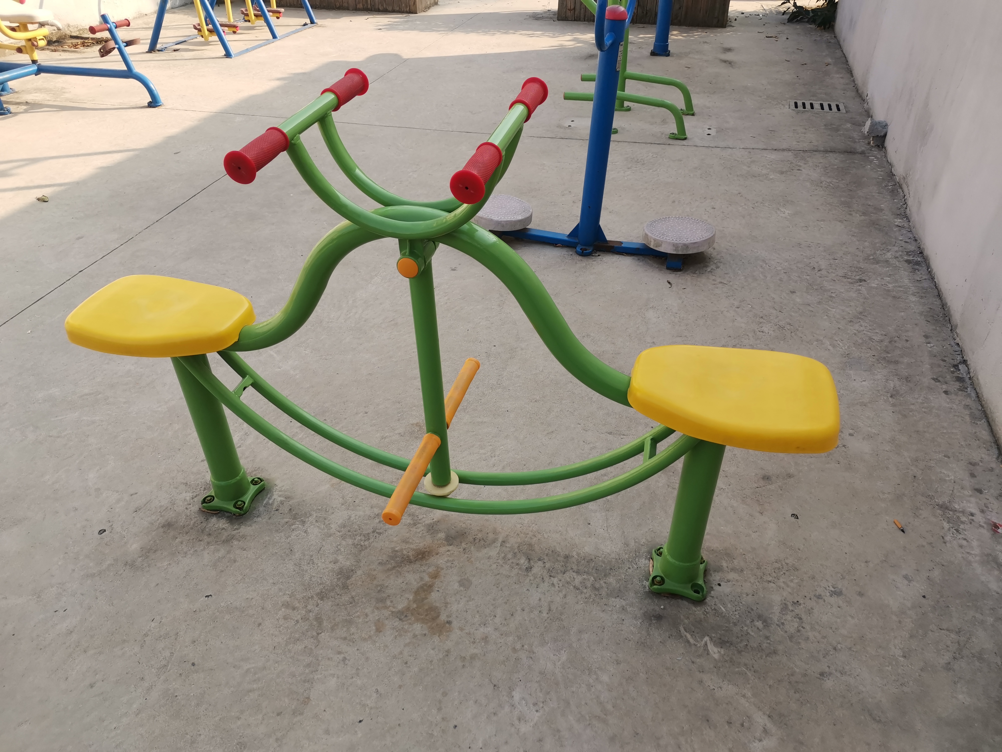 下肢康復(fù)器