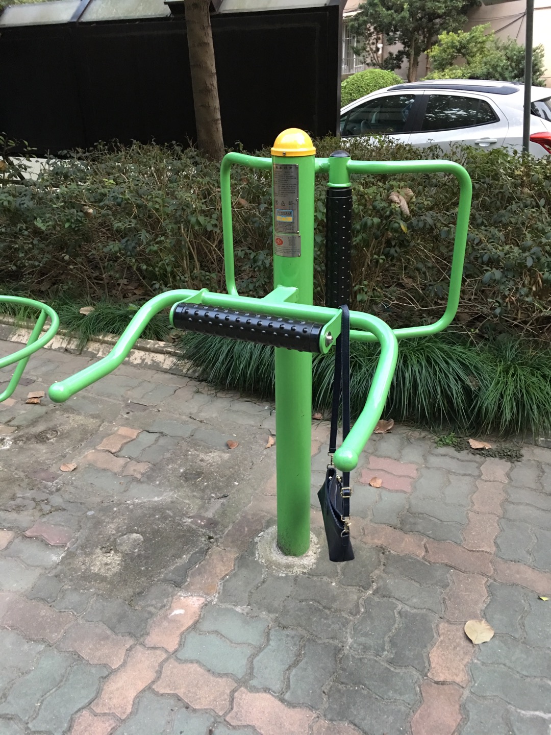 腰背按摩器 腰背按摩器