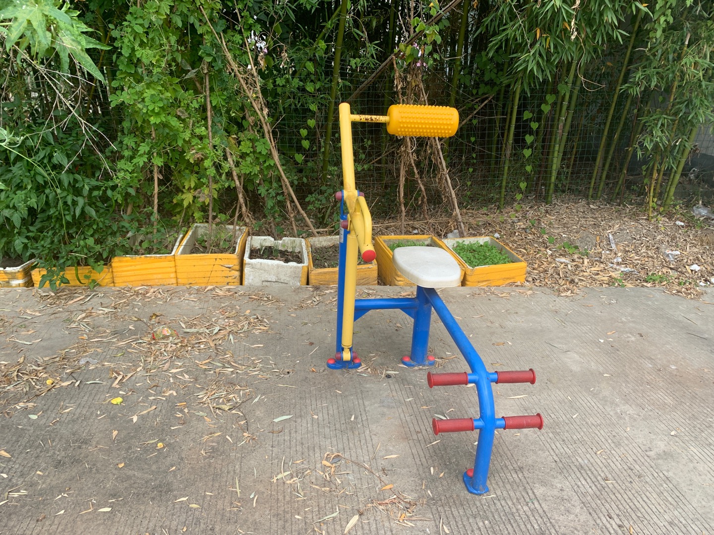 腹背鍛煉器 腹背鍛煉器