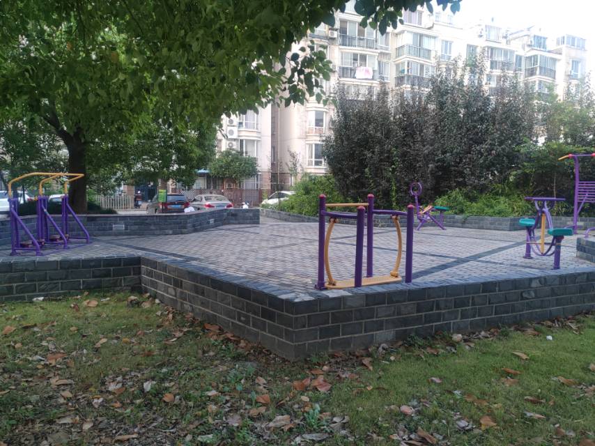 浪琴水岸健身點(diǎn)