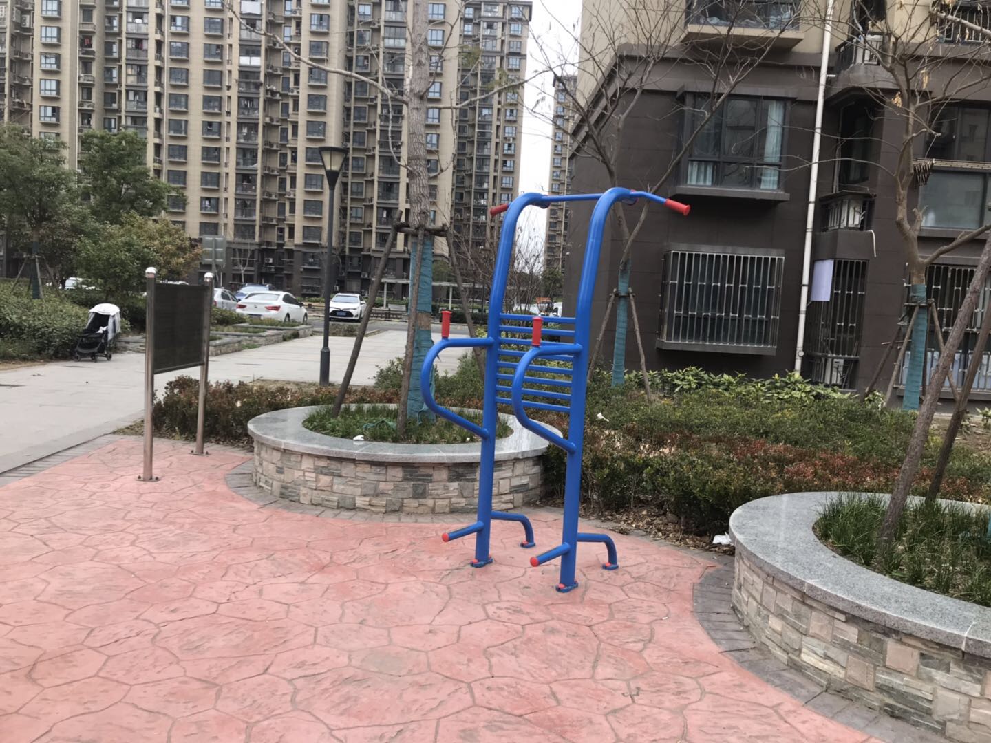 多功能訓(xùn)練器