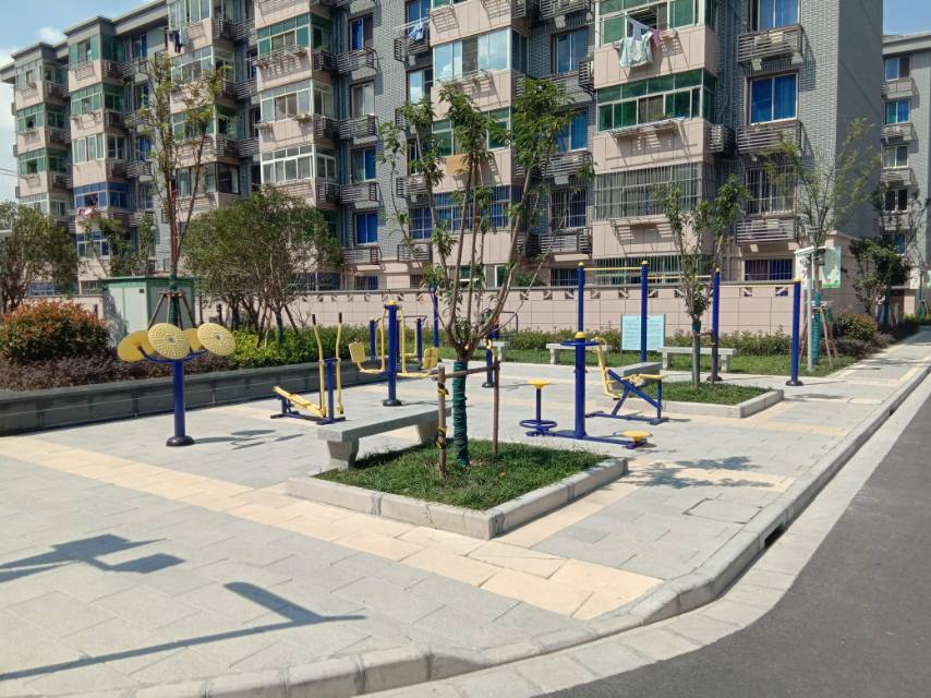 東華新村健身點