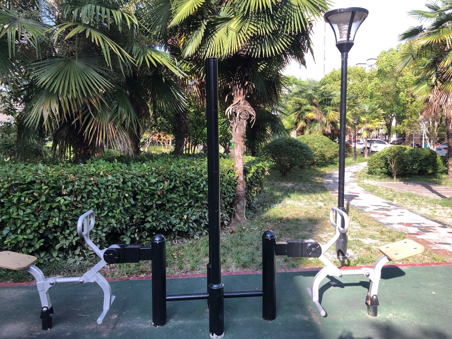 騎馬機(jī) 騎馬機(jī)