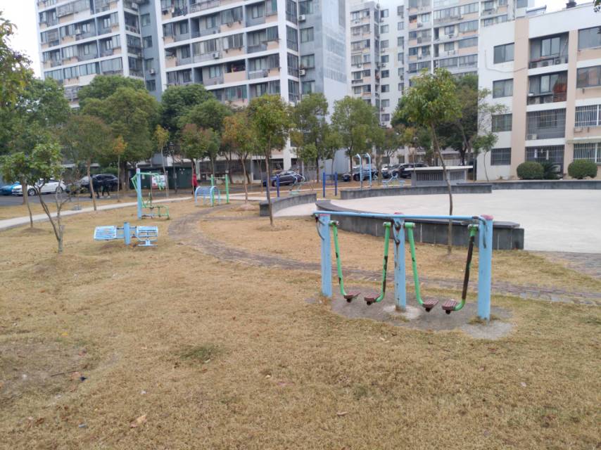 云繡苑779弄健身點