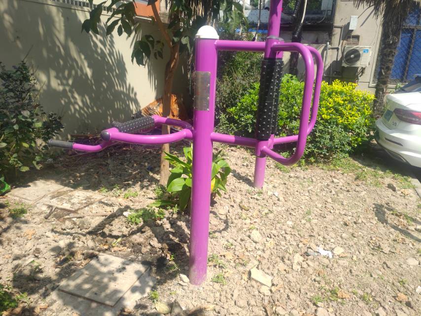 腰背按摩器 腰背按摩器