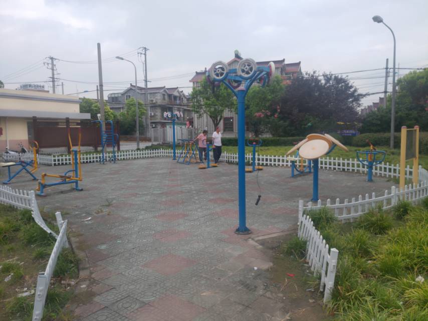 菊園二區(qū)(陸象) 健身點(diǎn)