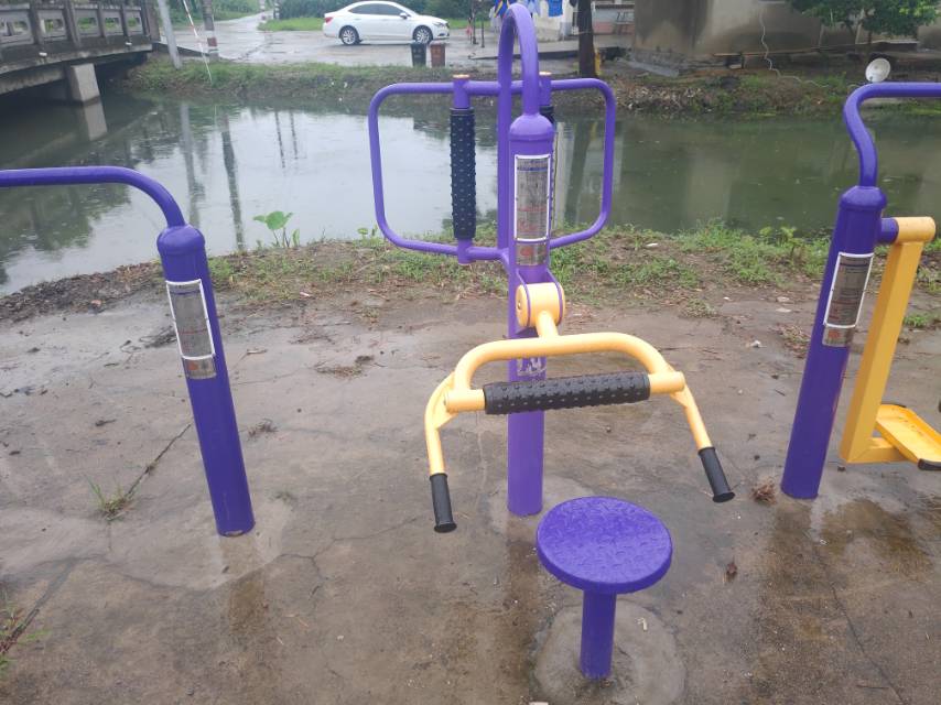 腰背按摩器 腰背按摩器