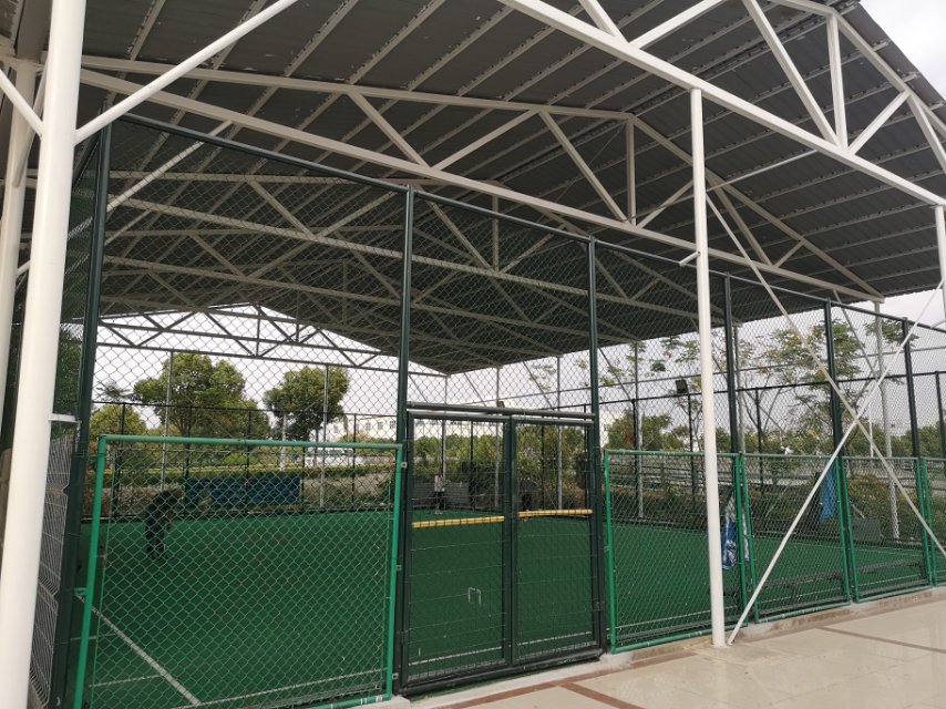 欣松苑門球場(chǎng)