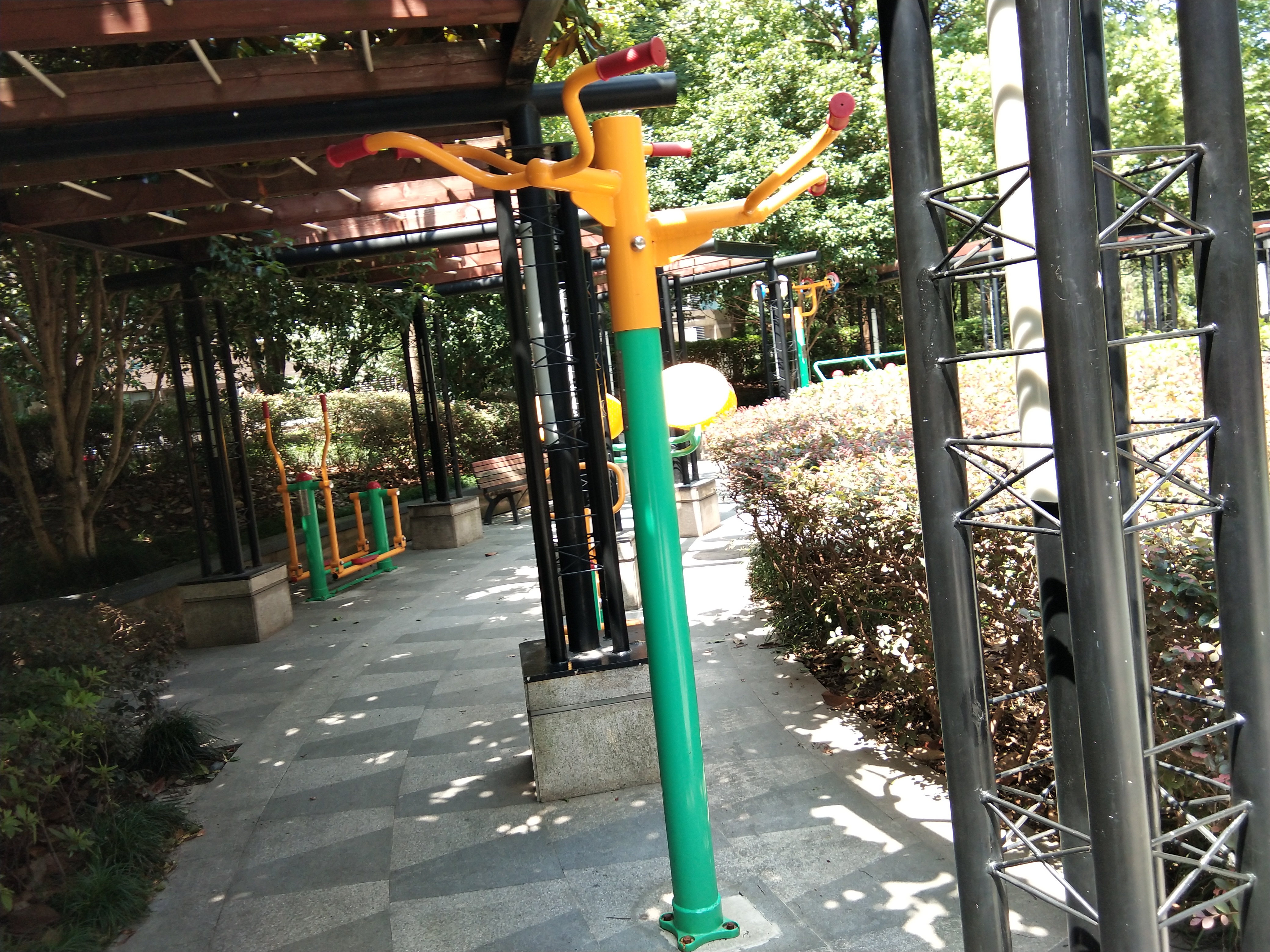 三位引體器 三位引體器