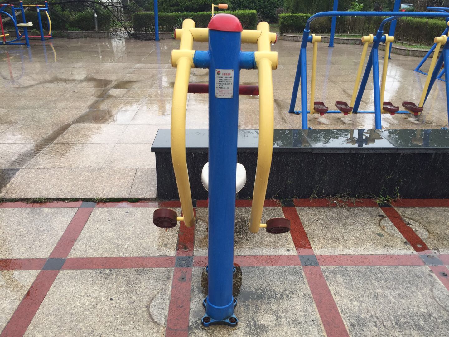 自重蹬腿器 自重蹬腿器