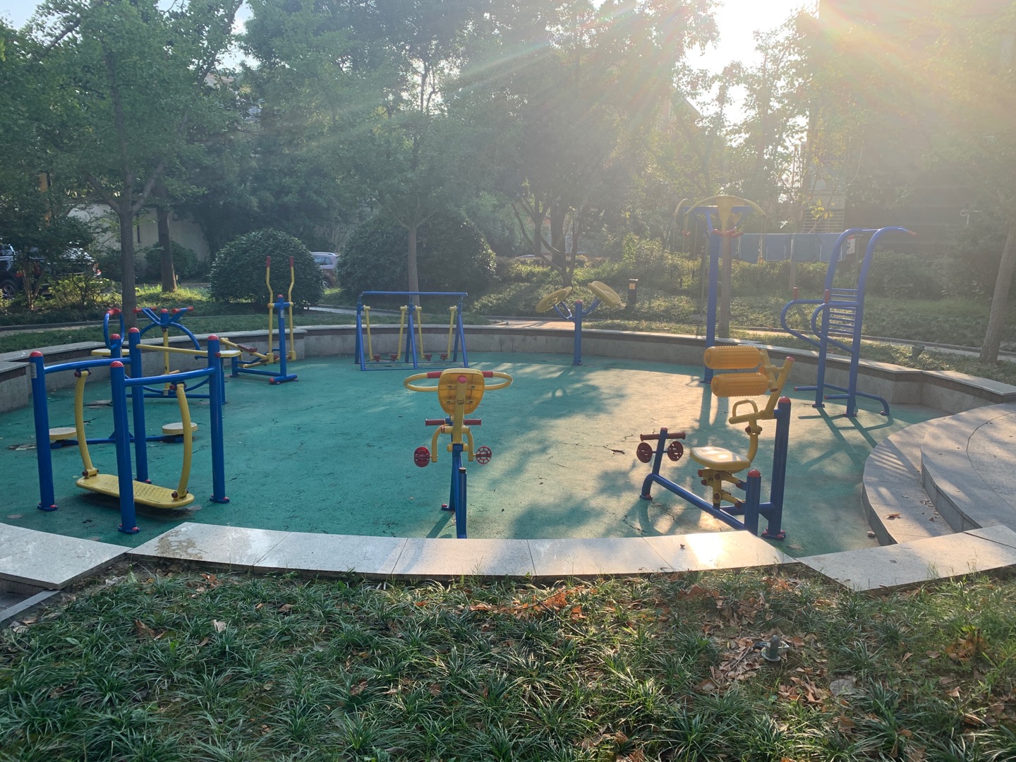 逸庭苑健身點(diǎn)